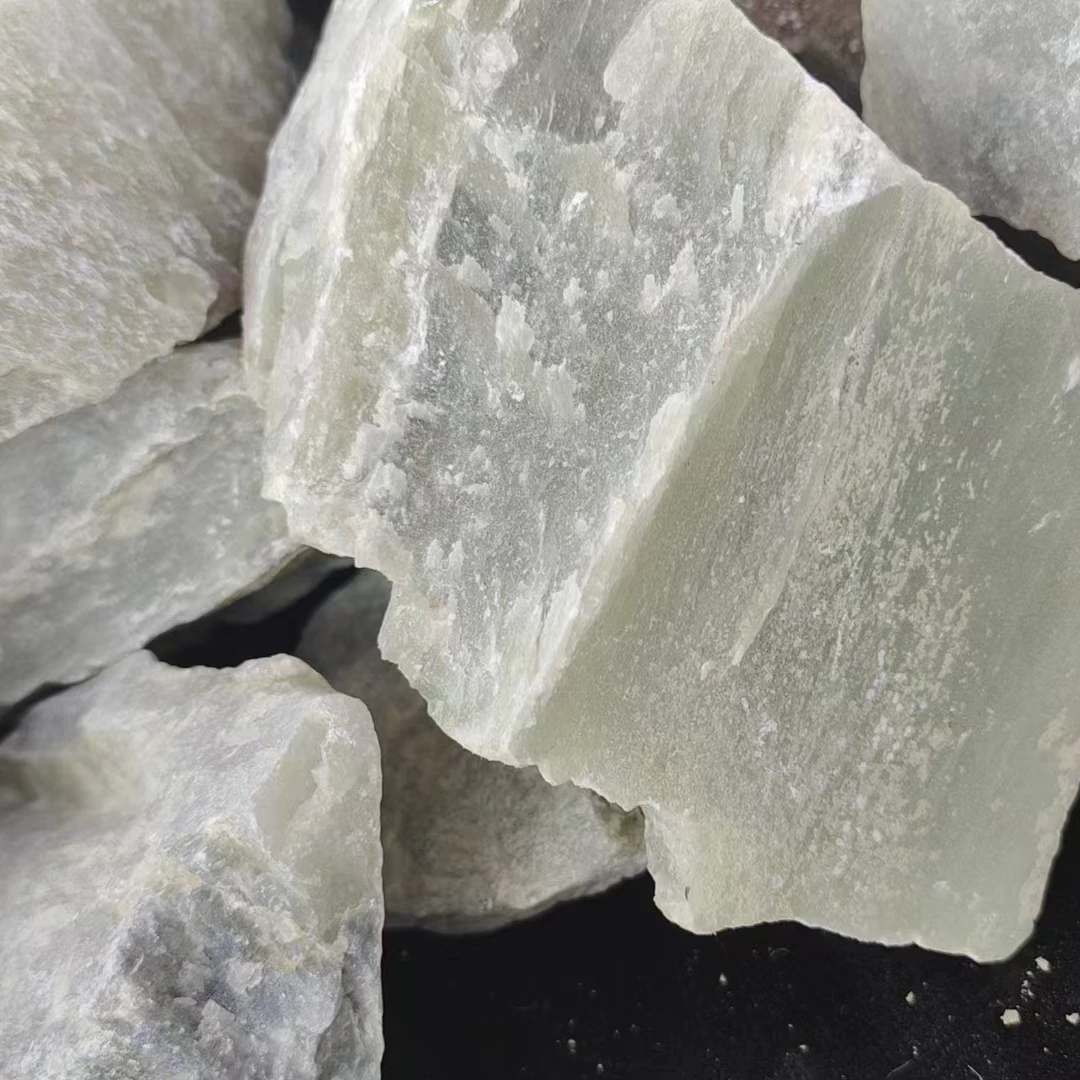 新疆糖料玉质奇石原石定制