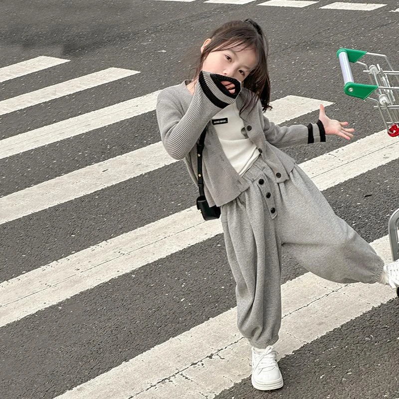 女童套装儿童秋装2023新款春秋洋气针织上衣女孩运动裤时髦两件套