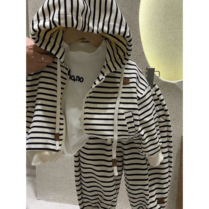 女童套装春秋中男童休闲时髦条纹连帽卫衣外套洋气宝宝运动两件套