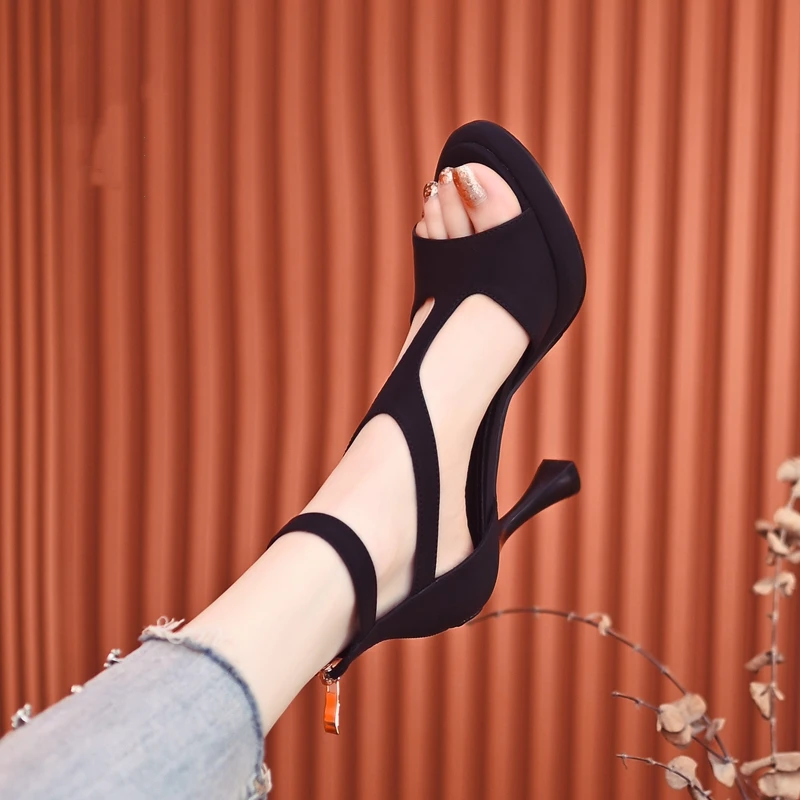 设计感小众细跟凉鞋女2024夏季新款法式性感后拉链鱼嘴厚底高跟鞋