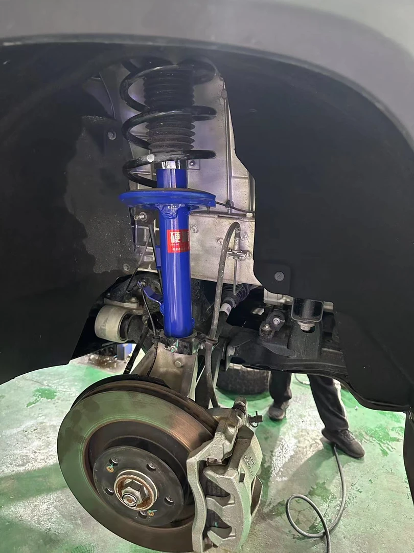 适用奇瑞icar03改装升高2寸减震器避震加高底盘升高加高定制套件