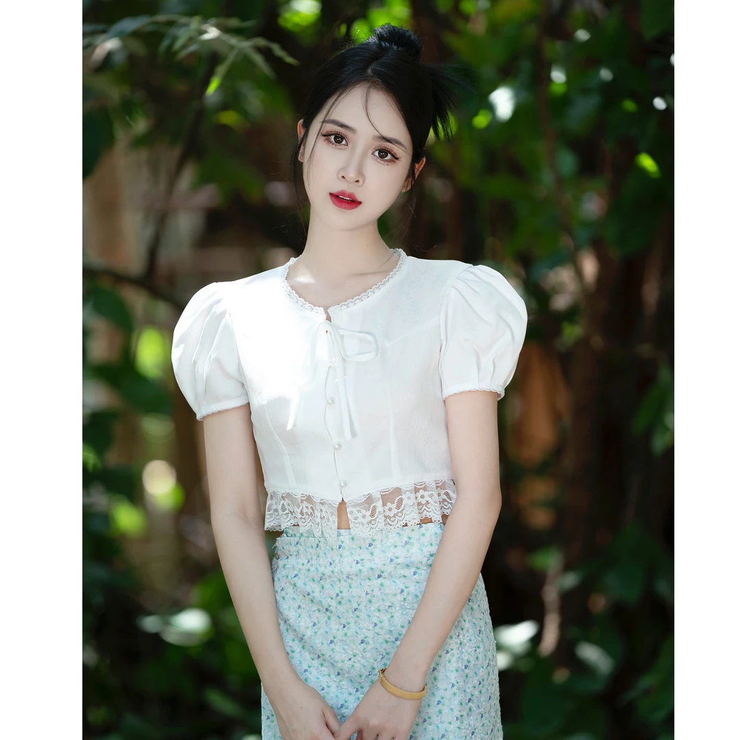 子依同款日常蕾丝花边短款短袖小清新套装日常百搭改良版
