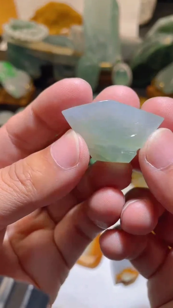 【闪购商品】定制翡翠未镶嵌翡翠