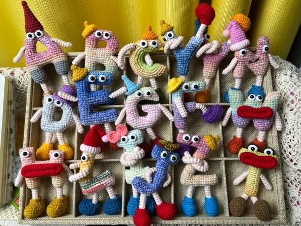 钩针编织26个字母材料包（非成品）毛线钩织