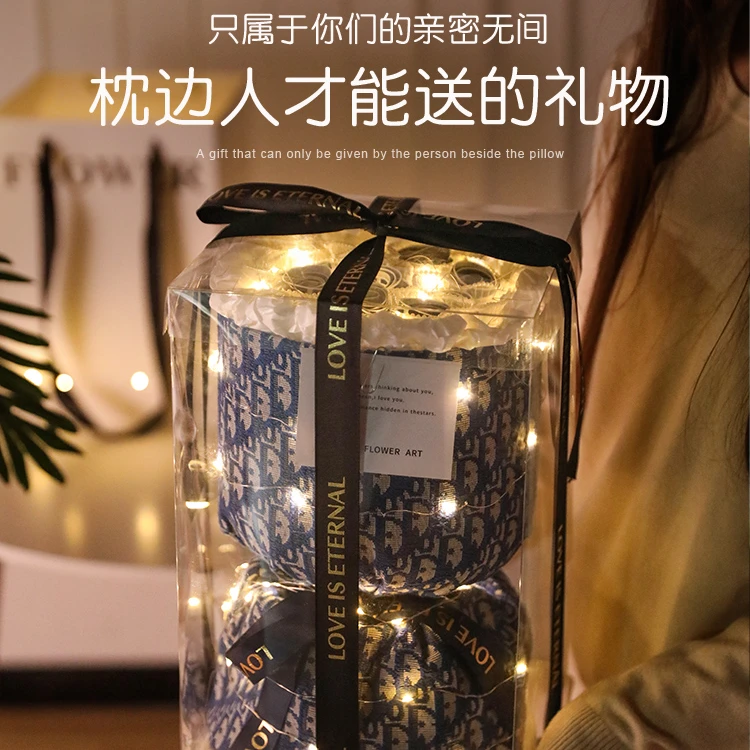 520情人节男生生日礼物送男友朋友实用型的惊喜浪漫男士内裤花束