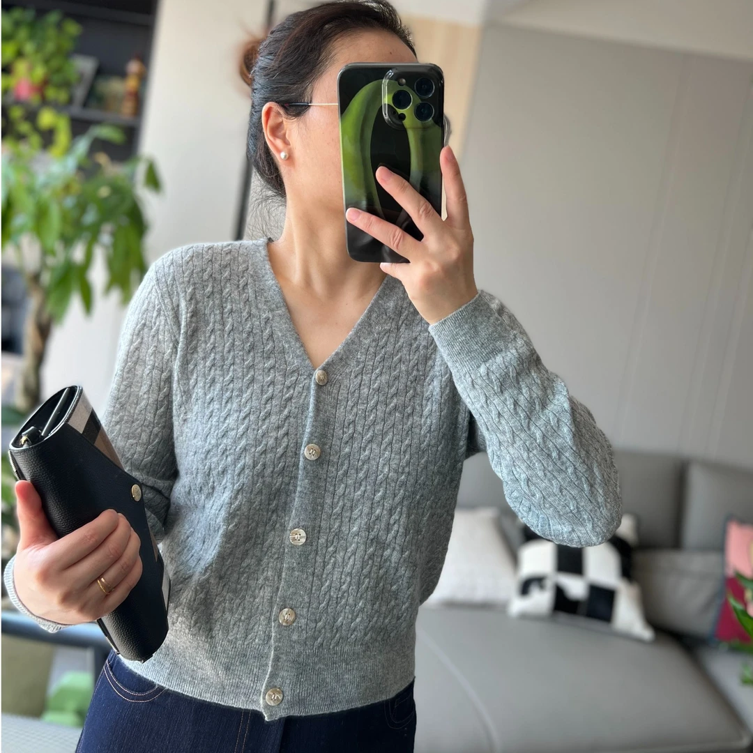 25年春装新款超细羊毛拼七彩金银丝绞韩版花时尚短款开衫