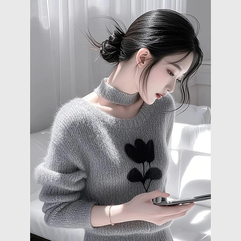 灰色提花圆领毛衣女2024秋冬季新款加厚慵懒软糯内搭打底针织上衣