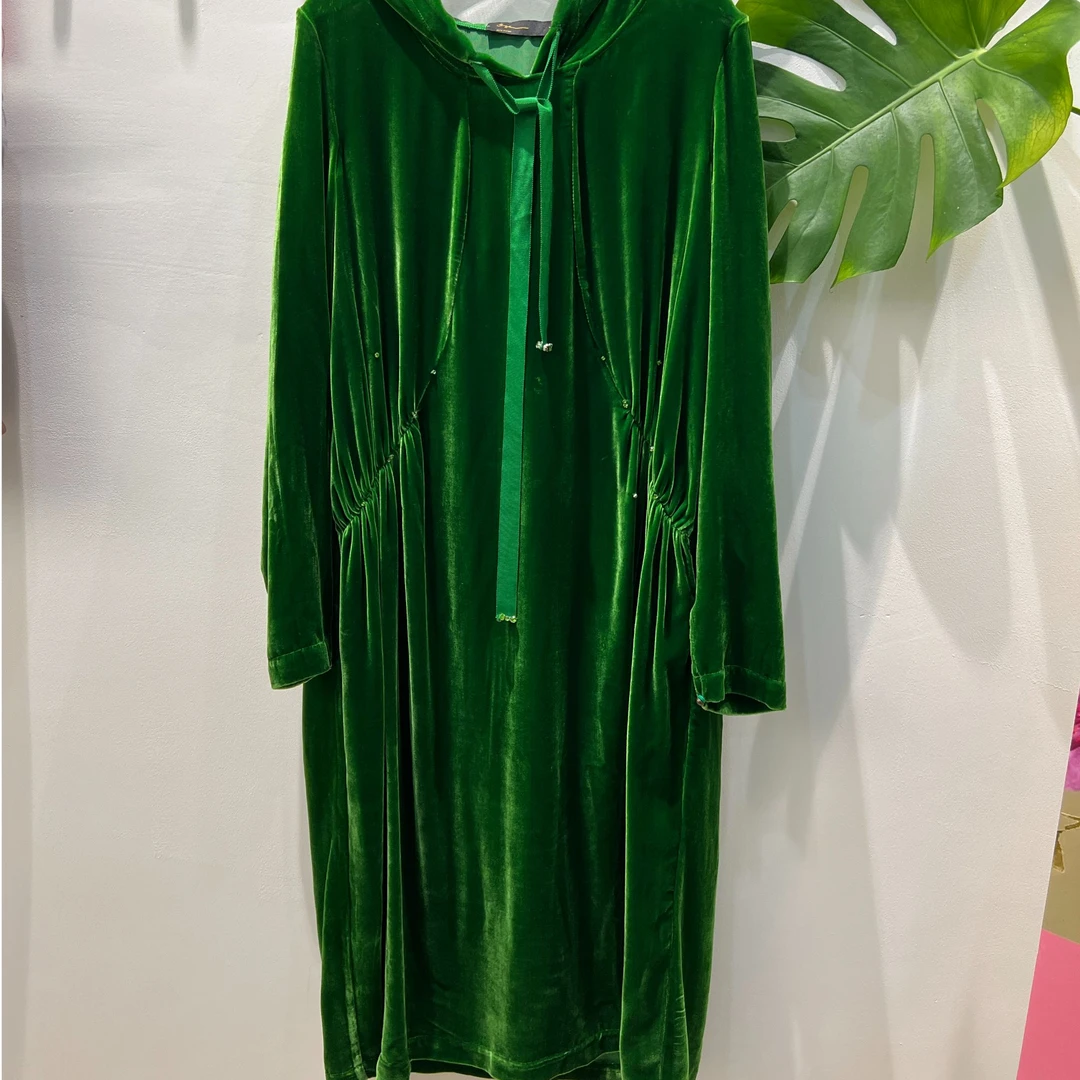 【子溪说衣】气质连帽连衣裙    BZ-22AW345