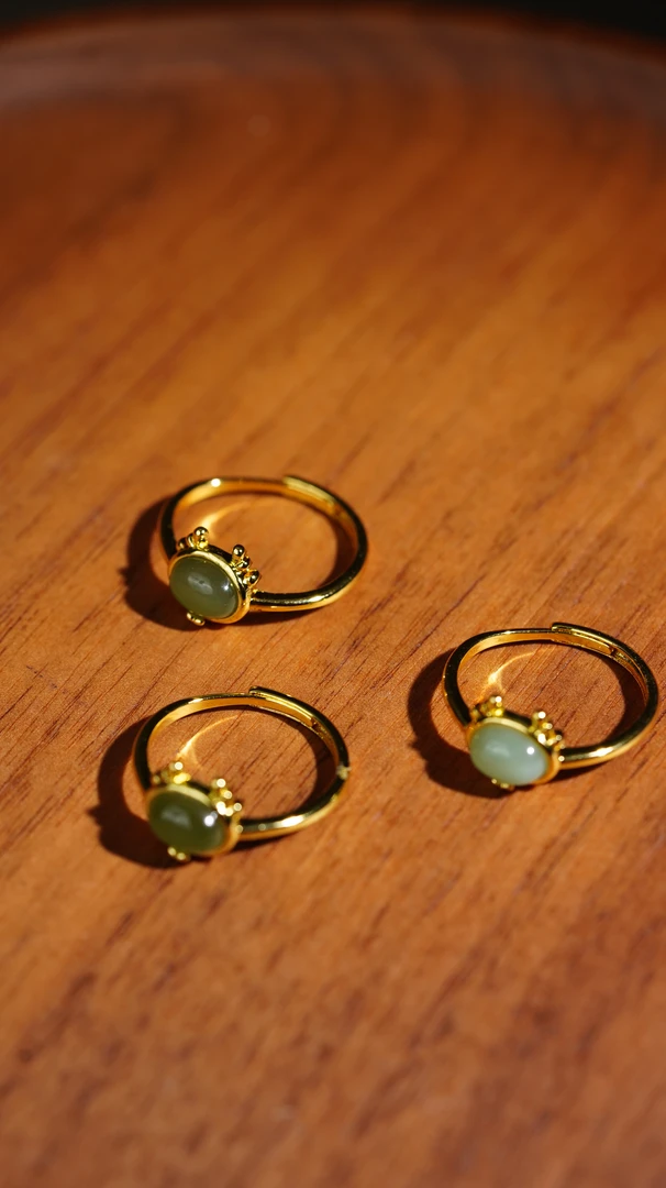 和田玉戒指 显白活扣多样性发货只发其一