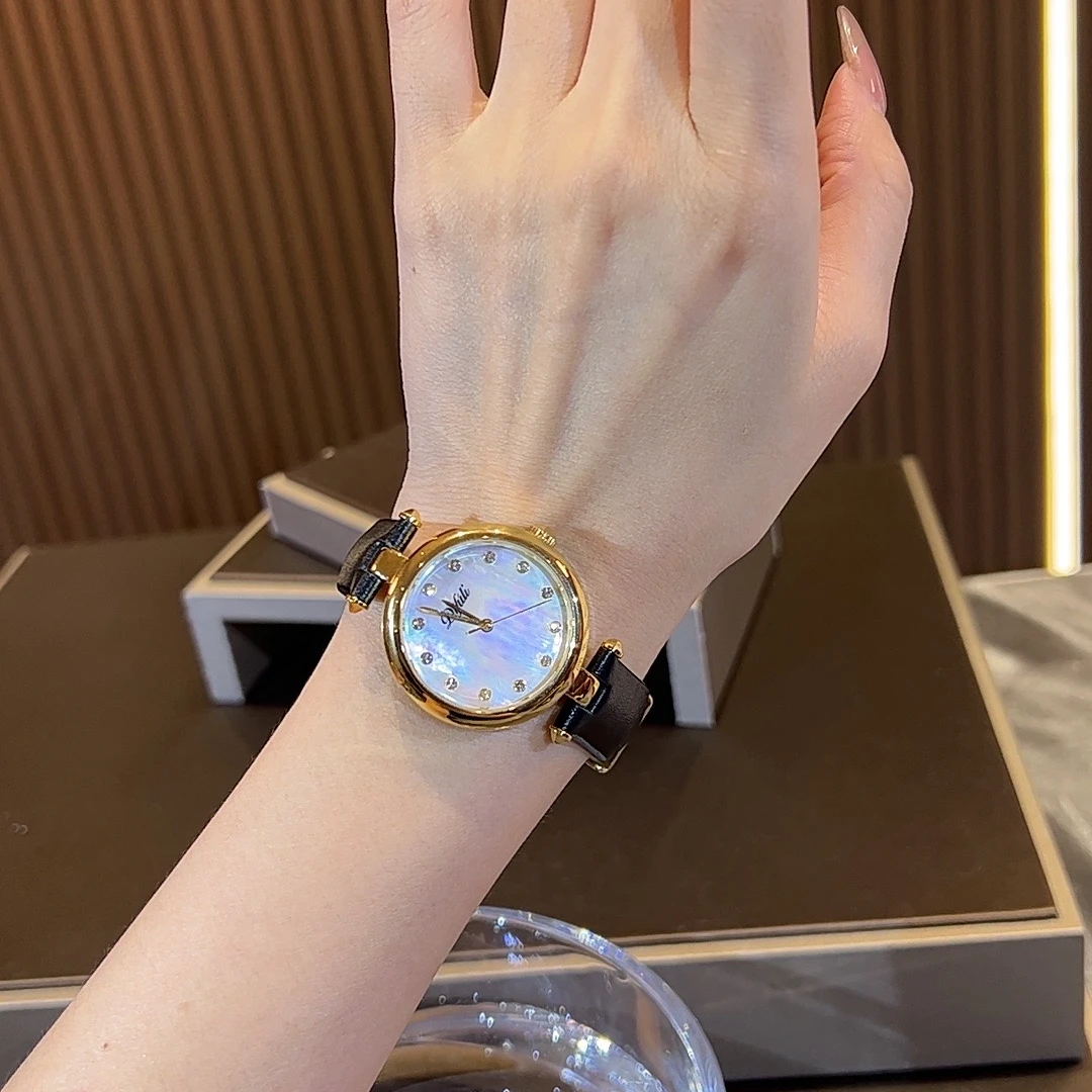 深海彩贝轻奢小众时尚高端防水女表简约腕表女士手表百搭皮带款