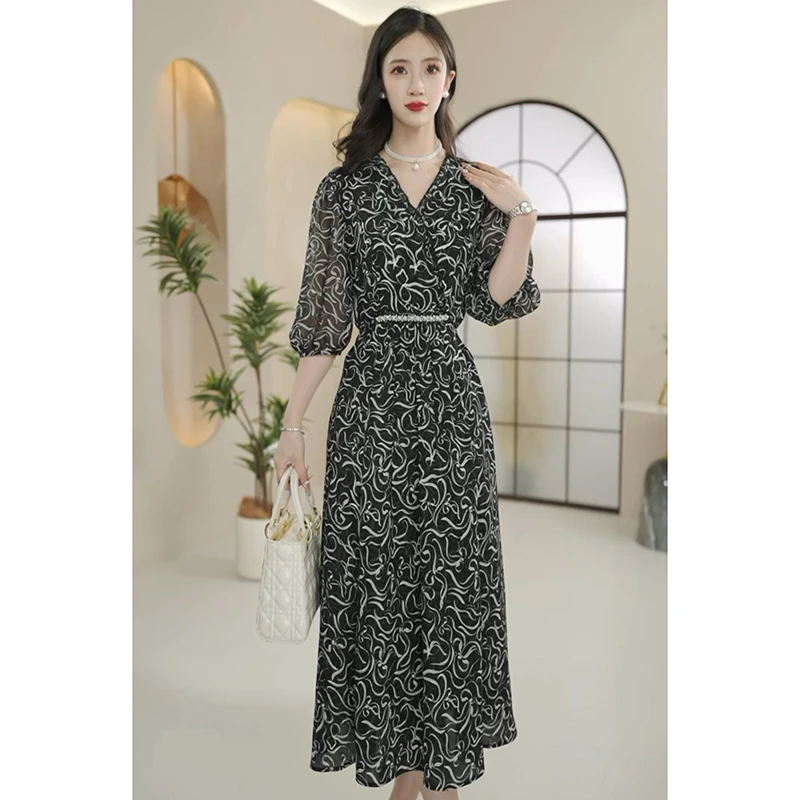 夏季新款V领精致高端设计感垂感长款显瘦收腰连衣裙/FLS918-12