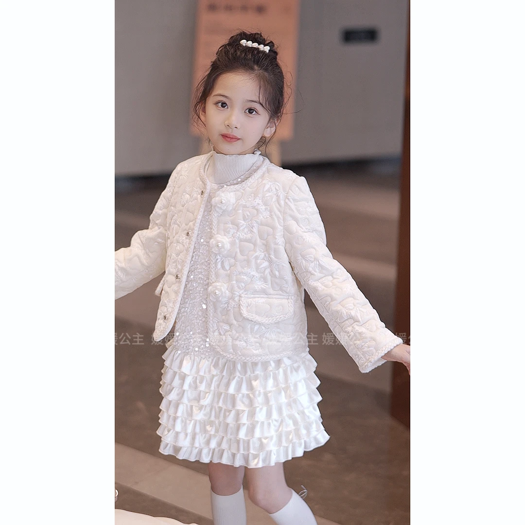 媛媛公主媛【山茶花】2025冬女童小香风外套14416Q500