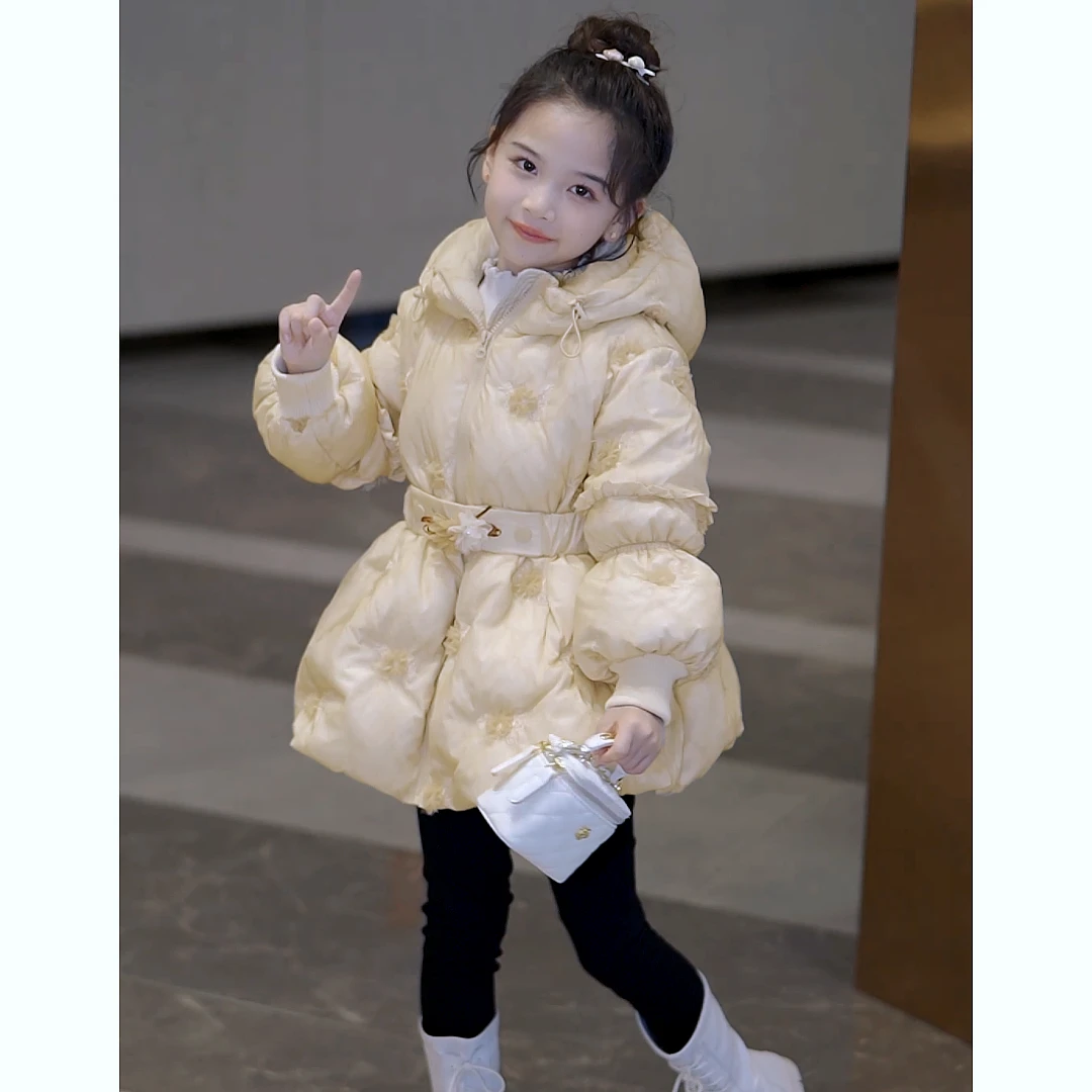 媛媛公主2023冬女童中大童新国标白鸭绒连帽长款羽绒服13415R349