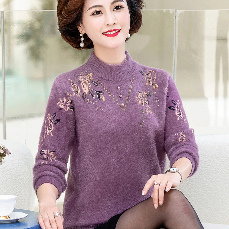 妈妈毛衣女加绒加厚老年人保暖内搭上衣中年女秋冬装水貂绒打底衫