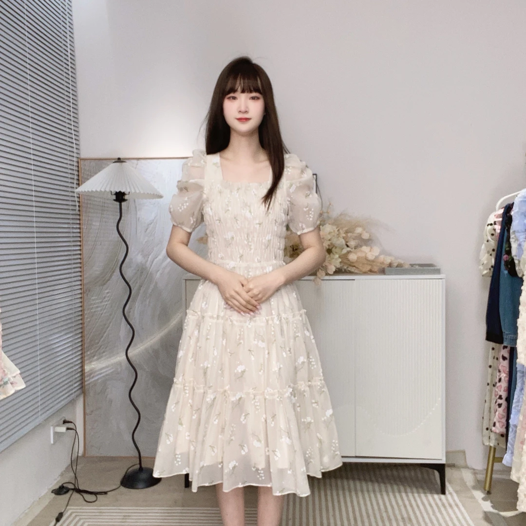 2024年春夏季新款时尚淑女短袖连衣裙女减龄洋气显瘦裙子
