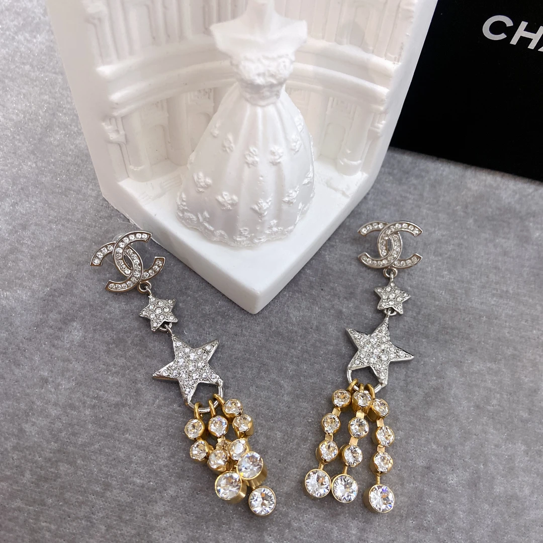 未使用 Chanel/香奈儿 百搭款流苏无芒星满钻耳钉20A气质