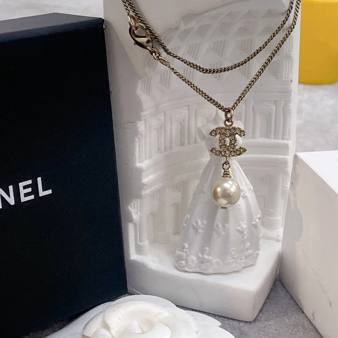 99新 Chanel/香奈儿 百搭款珍珠满钻小香风毛衣链百搭项链