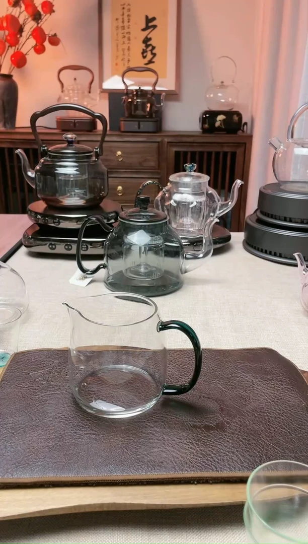【闪购商品】玻璃墨绿色嘉然