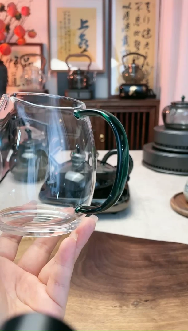 【闪购商品】玻璃墨绿澄然