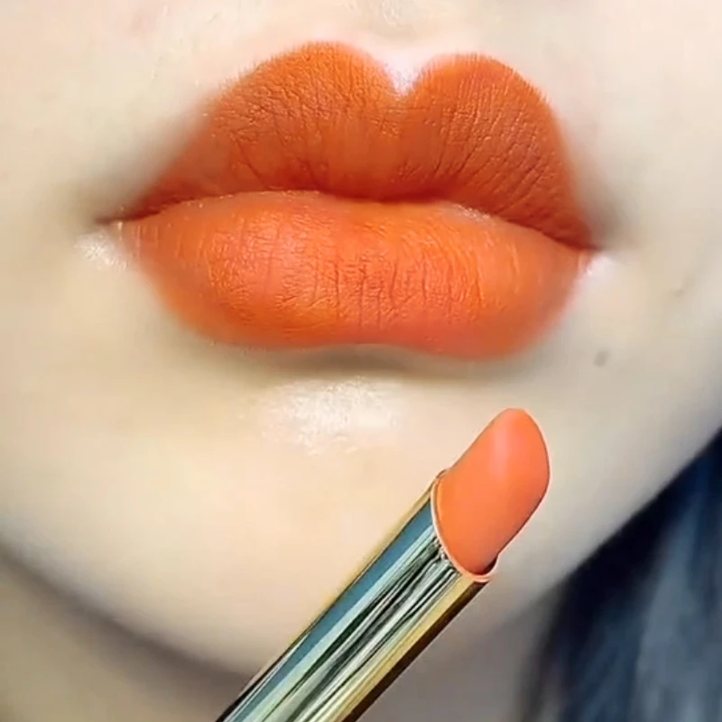 新推荐口红不掉色不沾杯滋润哑光胡萝卜色神器显白保湿定妆补水款