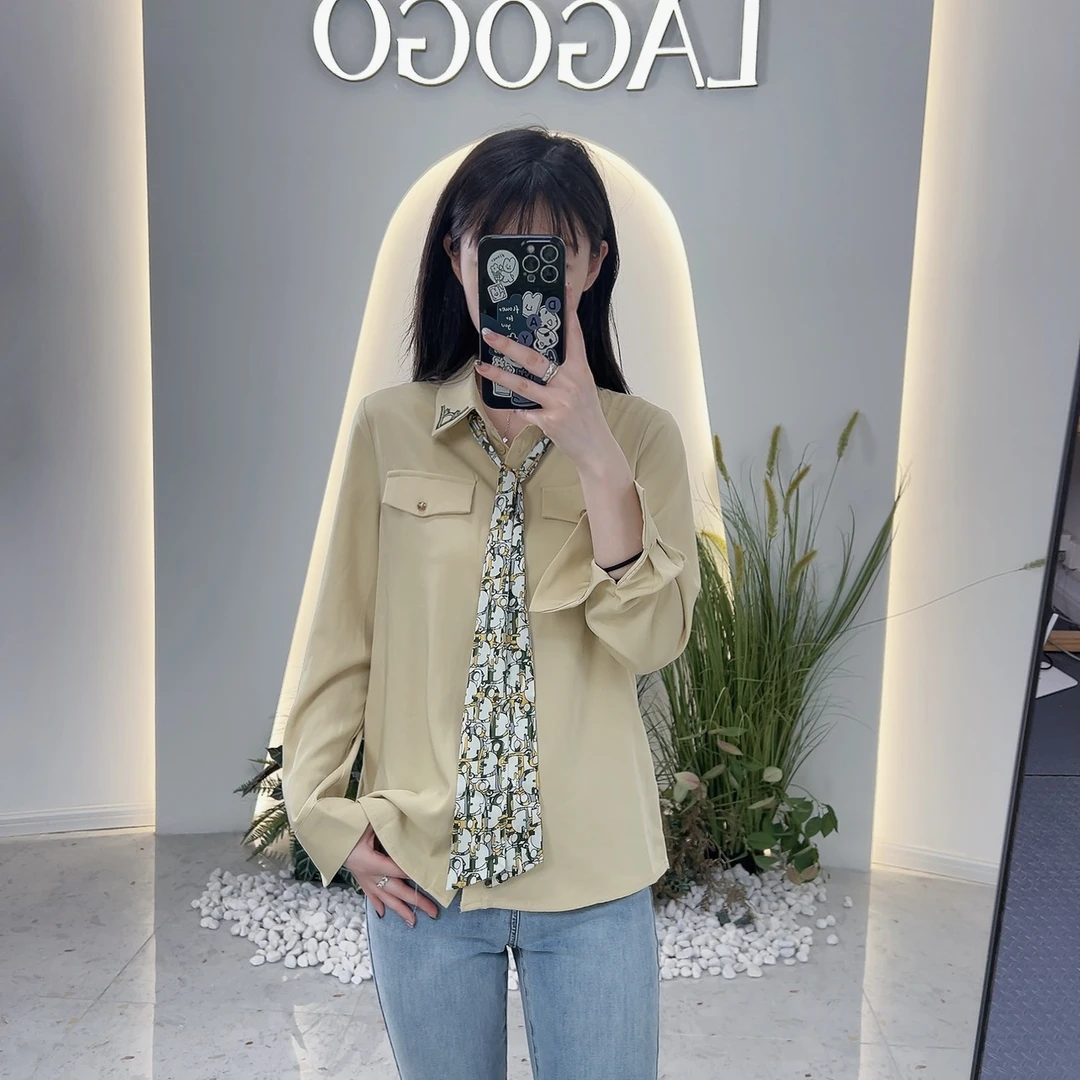 Lagogo/拉谷谷LAGOGO拉谷谷专柜新款刺绣重工款衬衫百搭款