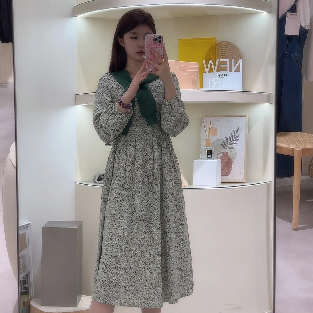 Lagogo/拉谷谷LAGOGO拉谷谷专柜新款时尚百搭碎花连衣裙带披肩