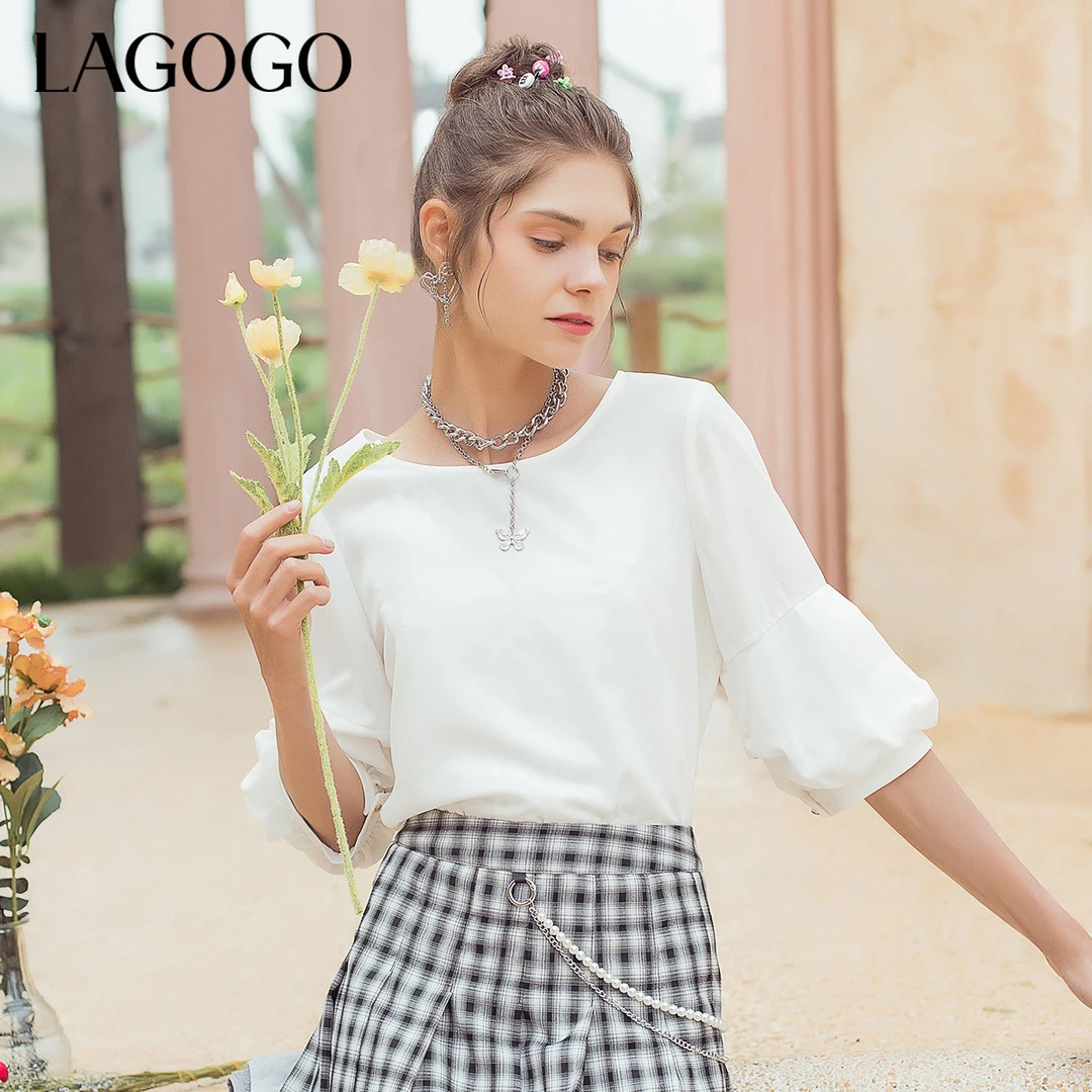 Lagogo拉谷谷夏季圆领灯笼袖七分袖上衣女镂空白色气质套头春夏