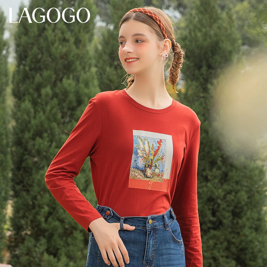 Lagogo/拉谷谷砖红色圆领印花长袖T恤女秋季新款上衣打底新衣服