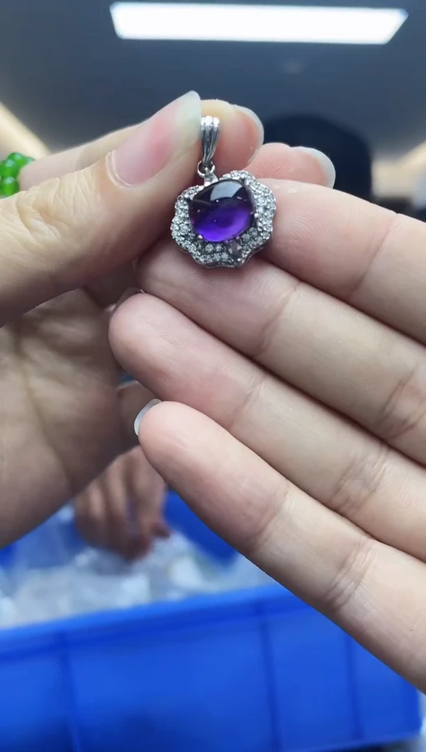 【闪购商品】紫晶`未镶嵌多样性发一个