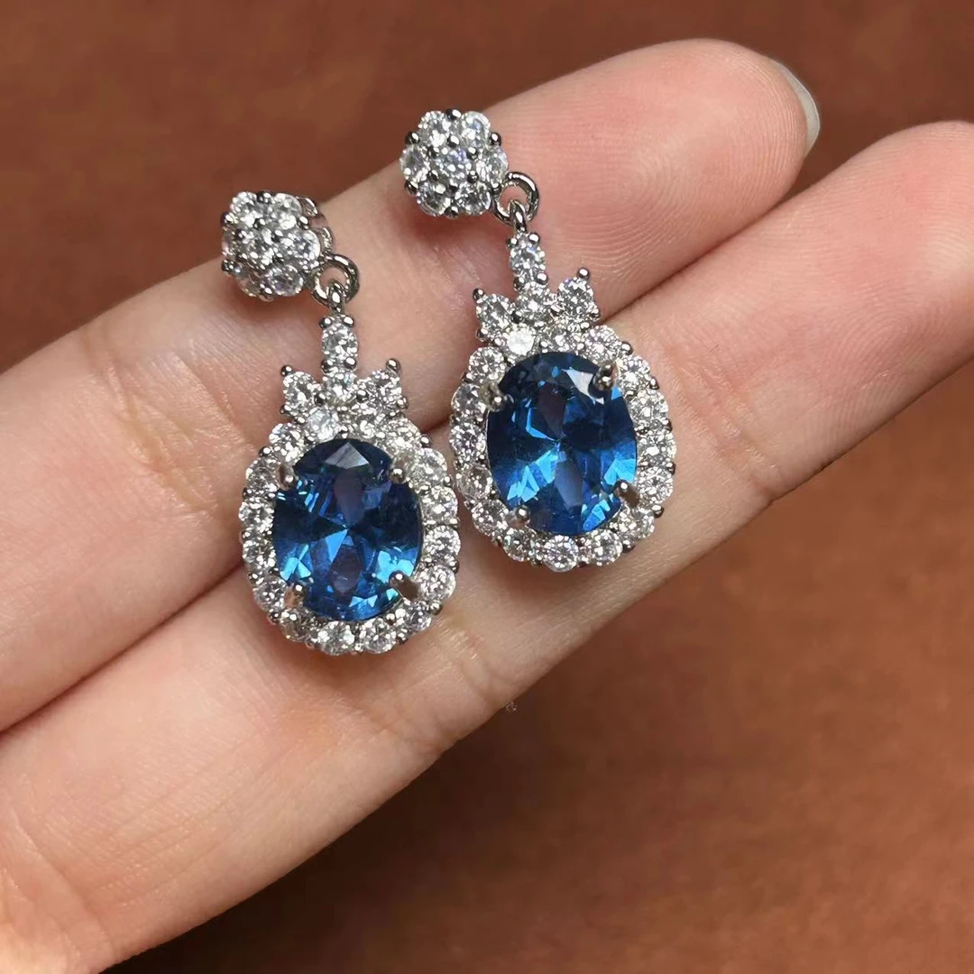 阿鲁沙-气质时尚蓝宝石-精工合金培育耳饰497银针