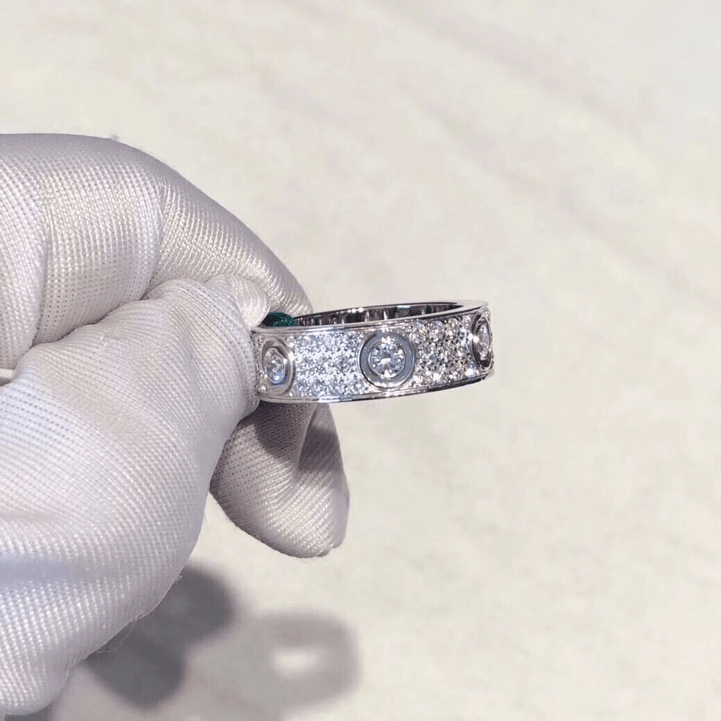 高级卡家戒指满天星高颜值男女LOVE指环时尚情侣对戒首饰女款