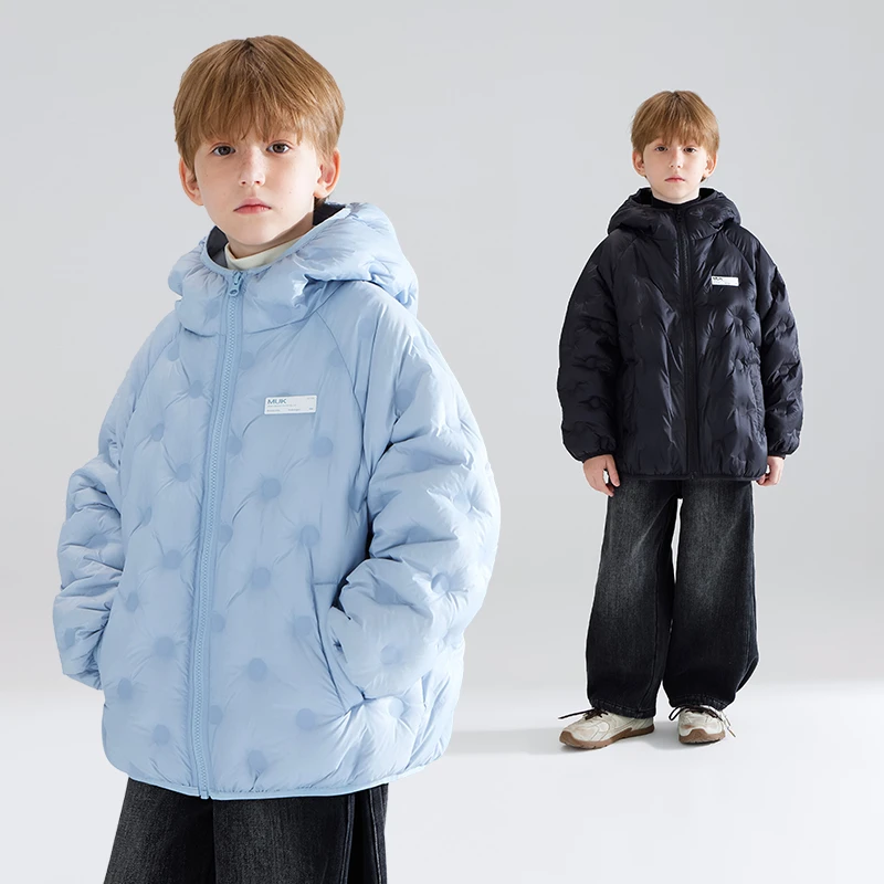 圆点进口压胶无胆羽绒服90白鸭绒儿童轻薄连帽男童M44ZY2955