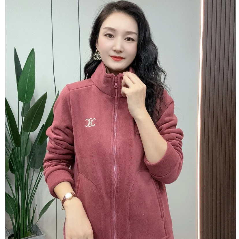 2024秋冬新款时尚百搭加绒加厚女士外套保暖减龄显瘦妈妈装外套