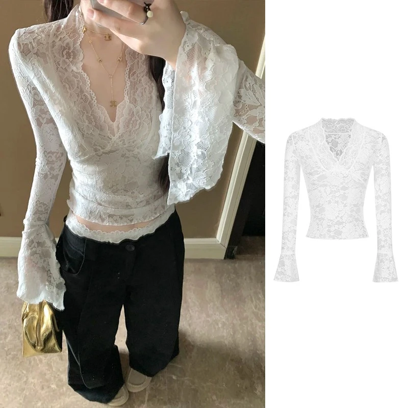 2024别致设计感性感V领收腰显瘦蕾丝衫纯欲修身上衣不规则长袖女