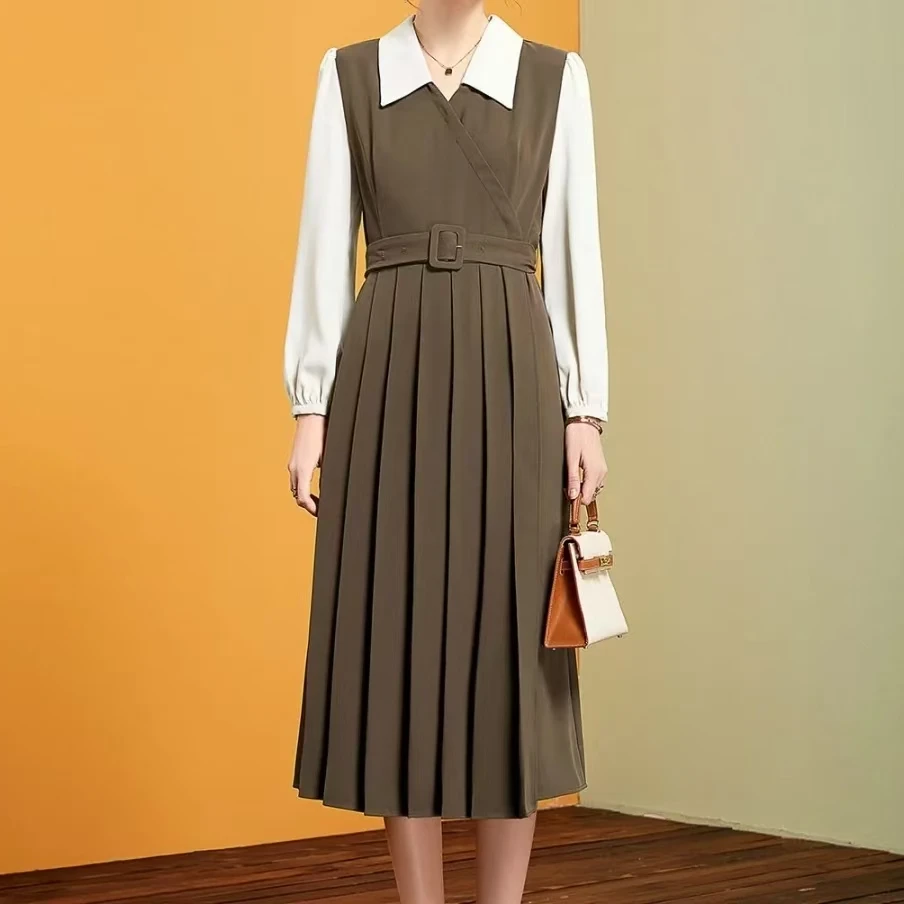 法式复古秋冬新款2025日常百搭设计连衣裙显瘦气质长袖拼接收腰