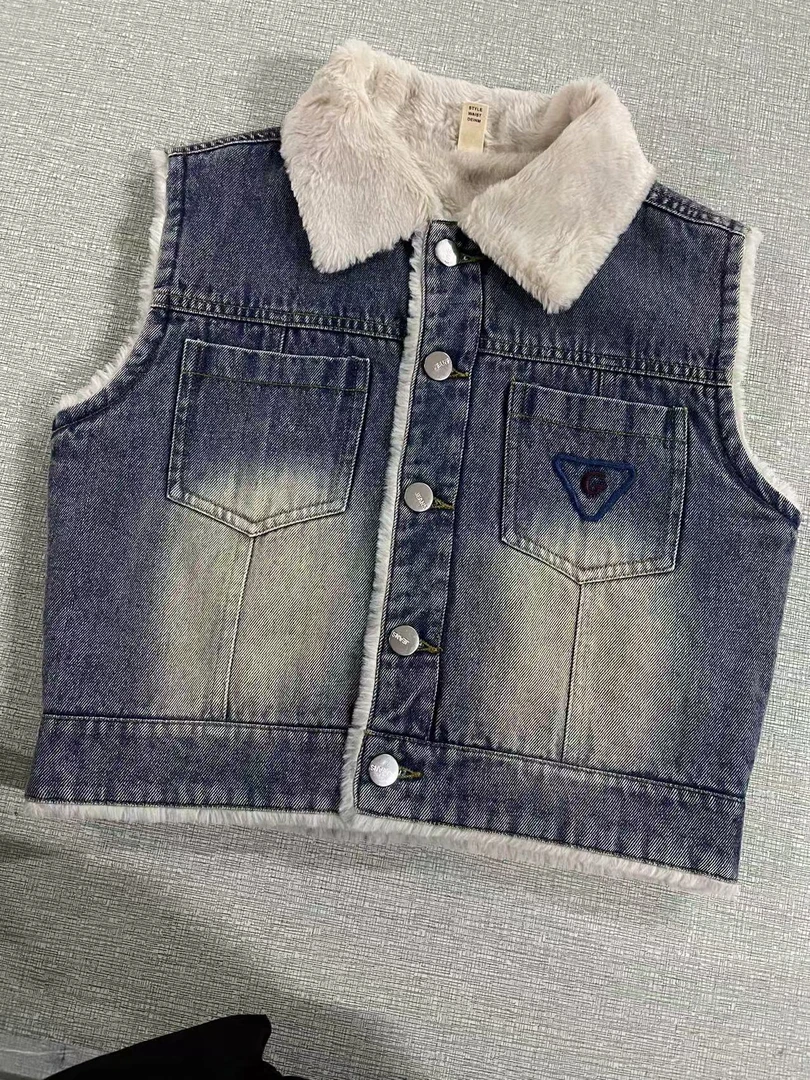 mj5678-后背字母加绒牛仔马甲