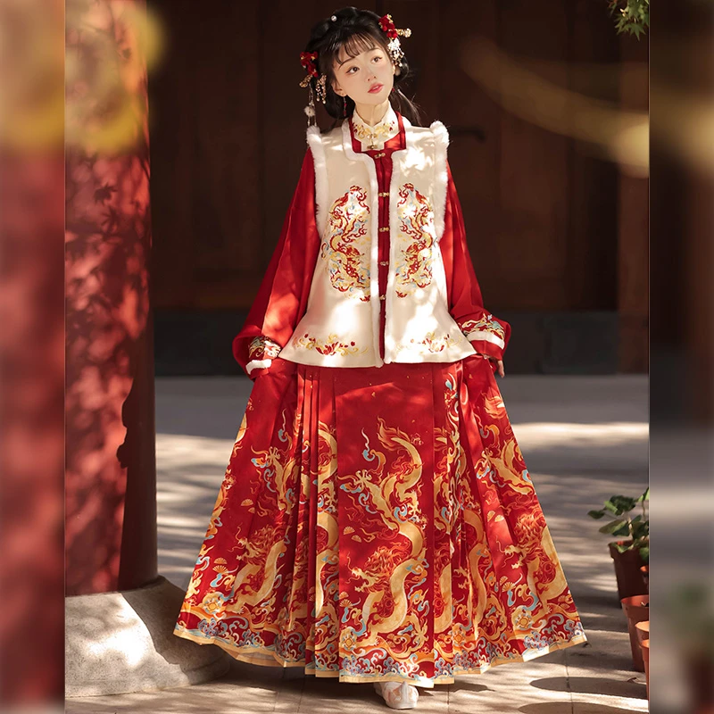 玉龙歌汉服女明制袄裙加厚加绒中国风冬季方领比甲马面拜年服