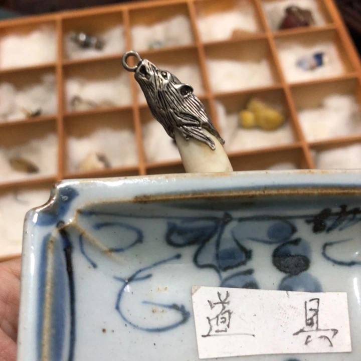陶瓷孤品单件车里拍
