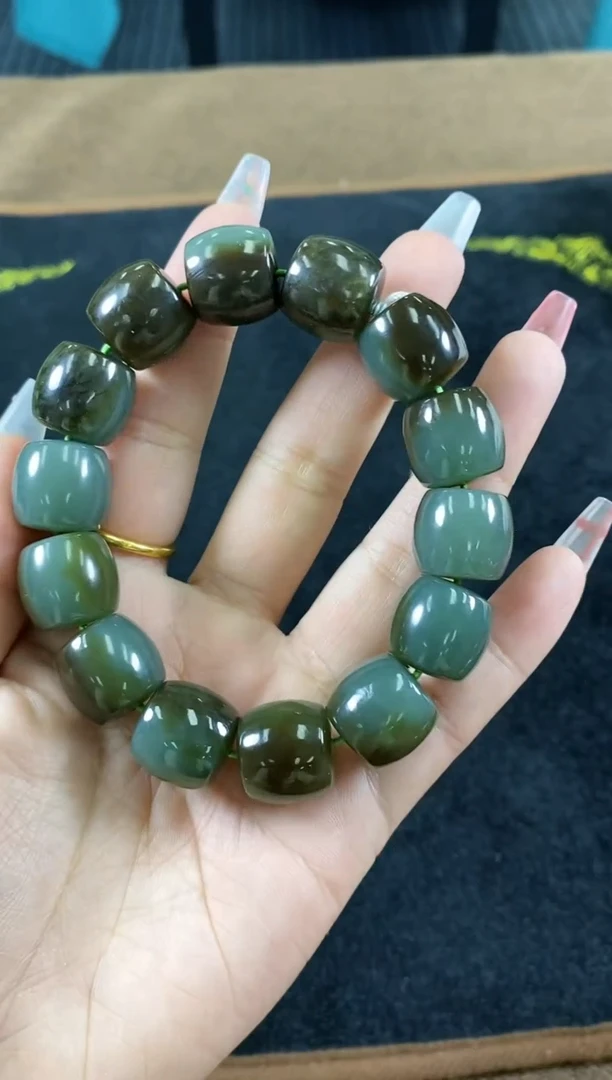 【闪购商品】和田玉和田玉未镶嵌QZ116纯天然新疆和田玉直切卡16