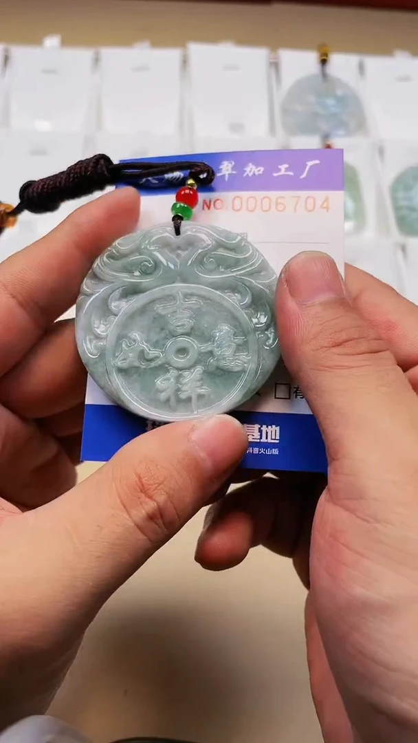 【闪购商品】翡翠颈饰未镶嵌陈丽金珠宝20241023