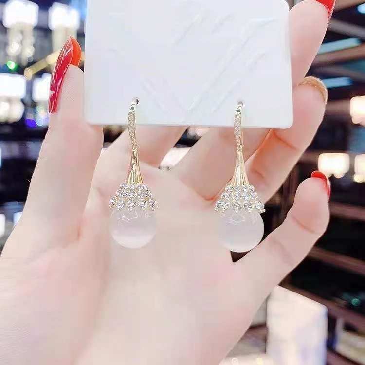 锌合金耳饰 妙链   新款高级感百搭精致轻奢时尚气质挂钩耳环S018