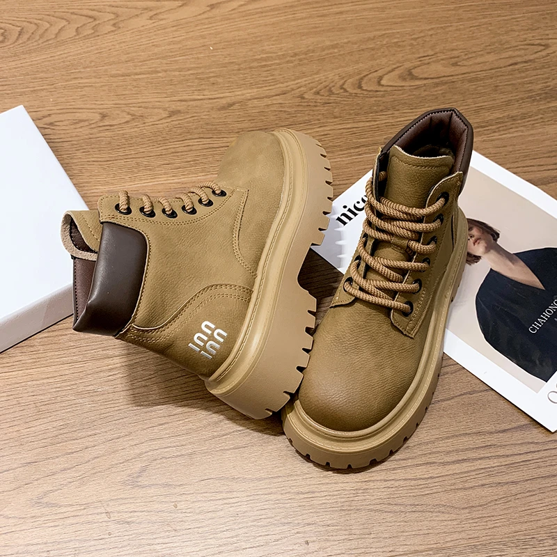 百搭复古马丁靴厚底靴子英伦风秋冬秋季百搭复古马丁靴厚底靴子