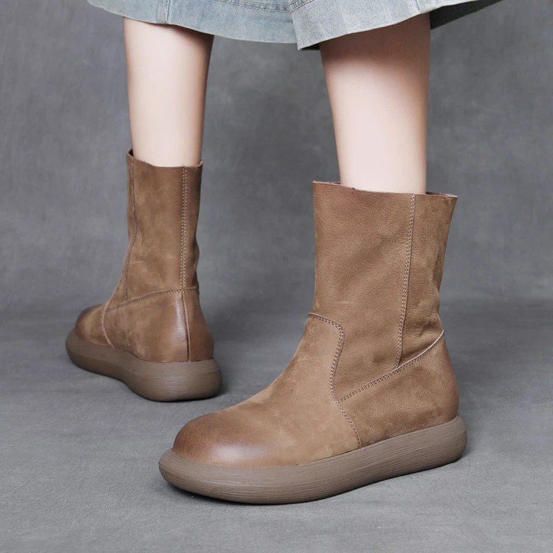 二舅2025秋冬新款头层牛巴戈可下翻女靴单靴真皮复古平底舒适中靴
