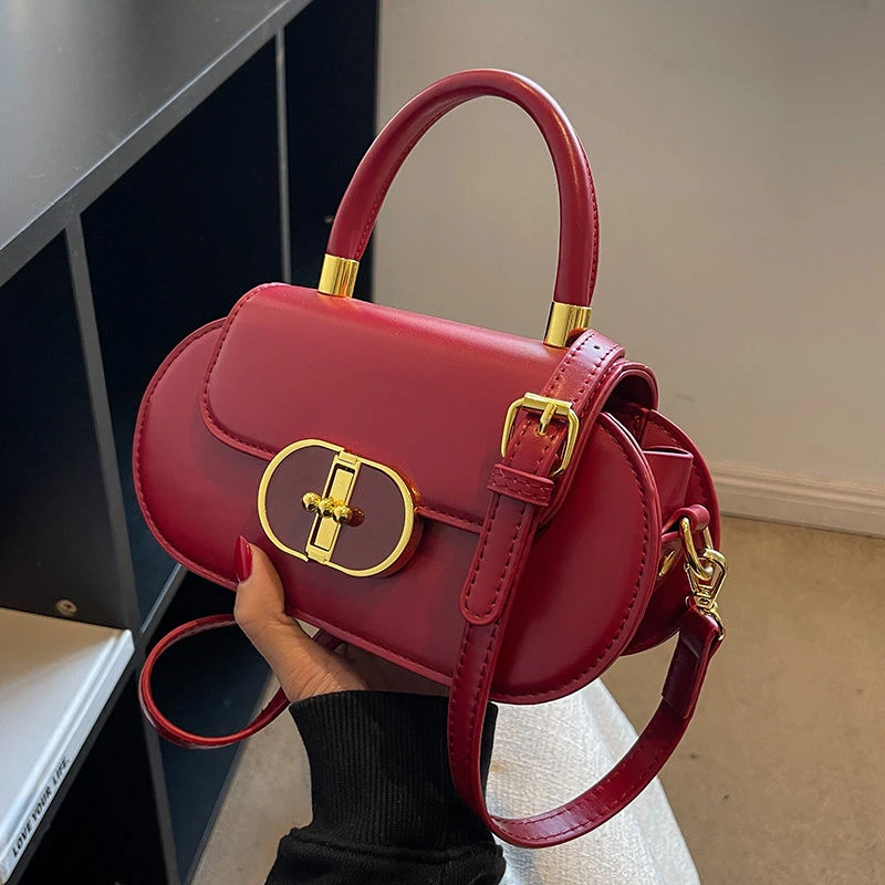 2023婚包女包新款潮伴娘包红色结婚新娘包高颜值手提包单肩包