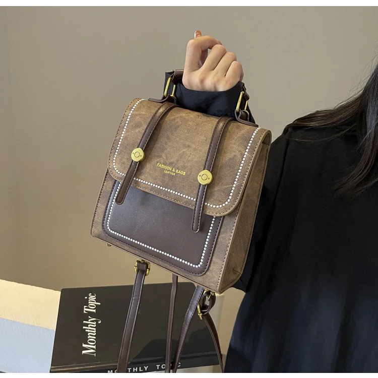 353  学生上课通勤小背包