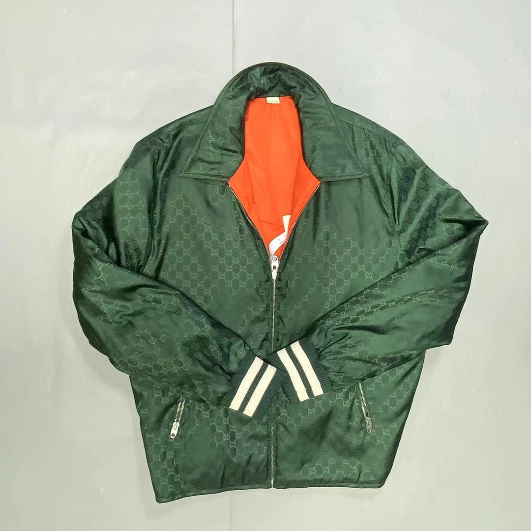99新 Gucci两面穿满印夹克 尺码:46 衣长67 胸围110
