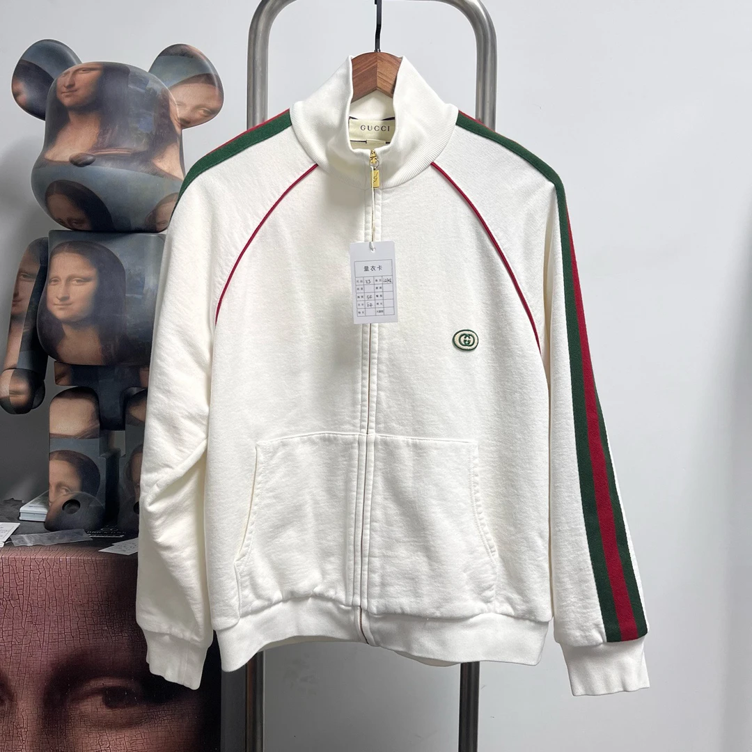 Gucci古驰红绿条纹logo外套 J2302 尺码：XS 衣长64 胸围54 99新