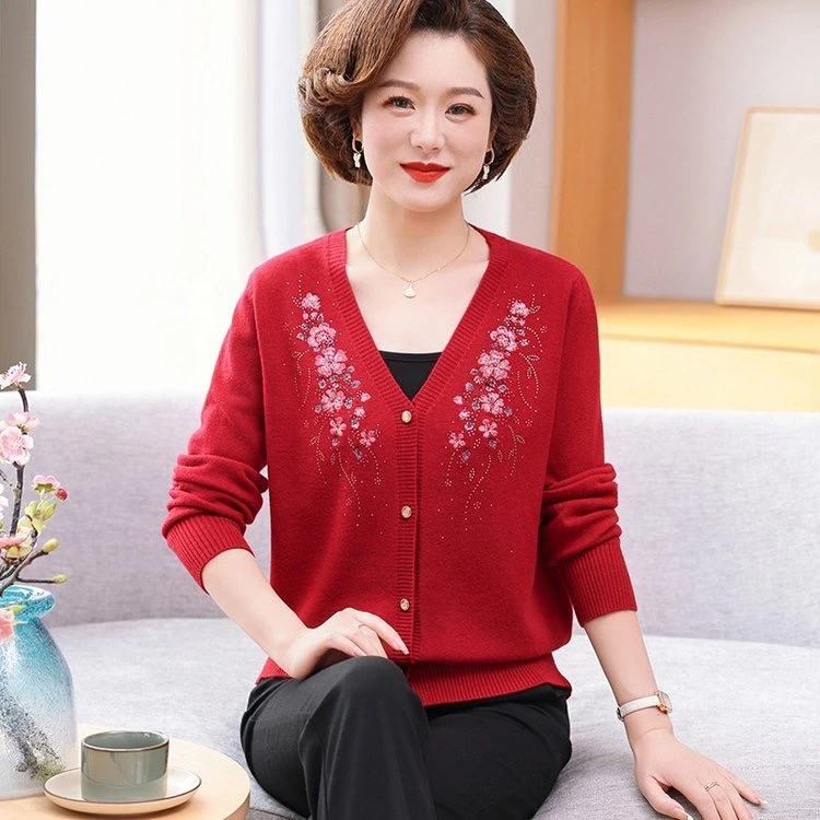 秋季重工刺绣花朵开衫女士毛衣中老年毛衣洋气时尚春秋妈妈装长袖