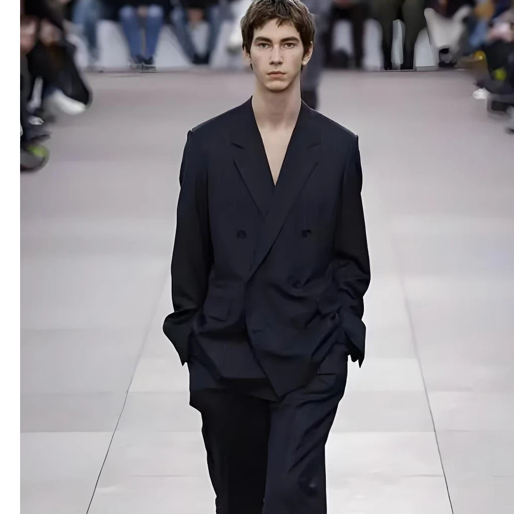 1013-2025春季新款高级轻奢男士宽松阔腿百搭直筒牛仔裤时尚潮牌