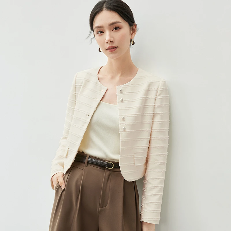 时尚优雅小香风上衣圆领单排扣毛须肌理感短款棉质外套56525